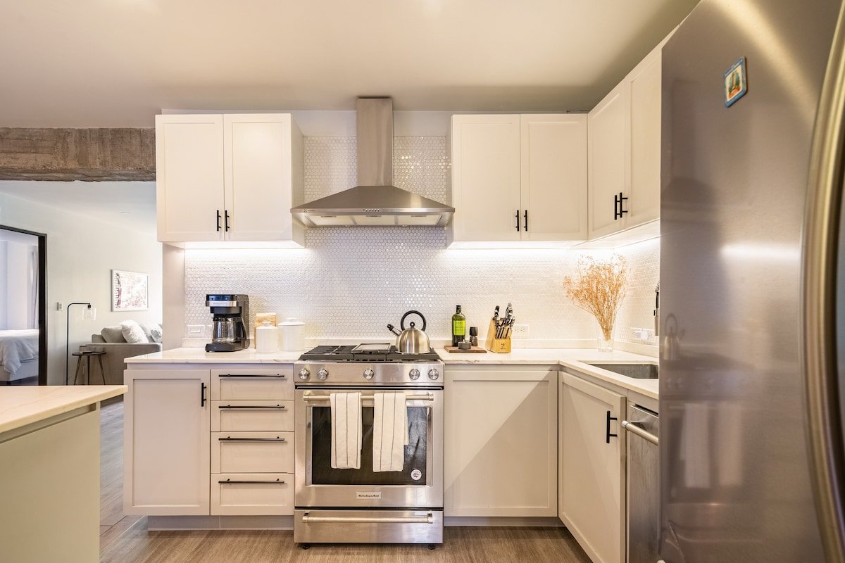 DestinoCDMX – Luxury apartment w/ private office gallery image 4