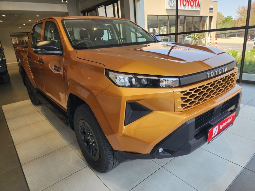 TOYOTA HILUX 2.8 GD-6 RB SRX 4X4  for Sale in South Africa