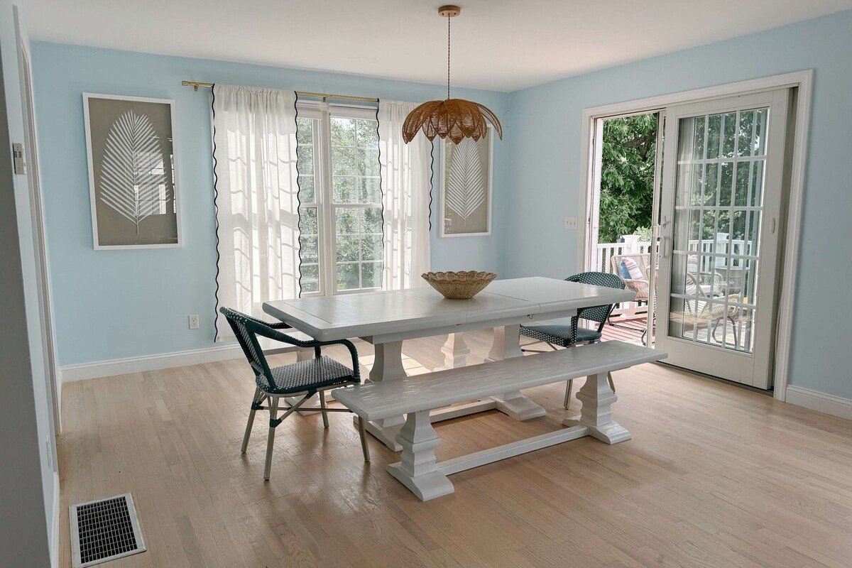 Bonnet Beach Bungalow|5bd|Deck|BBQ|Walk to Beach gallery image 5