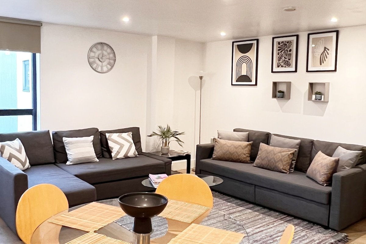 Amazing 2 bed apartment in heart of Covent Garden gallery image 4