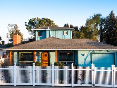 Walk to Capitola Beach, Pleasure Point or 41st Ave