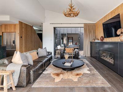 The Rose by Mt Cardrona Station