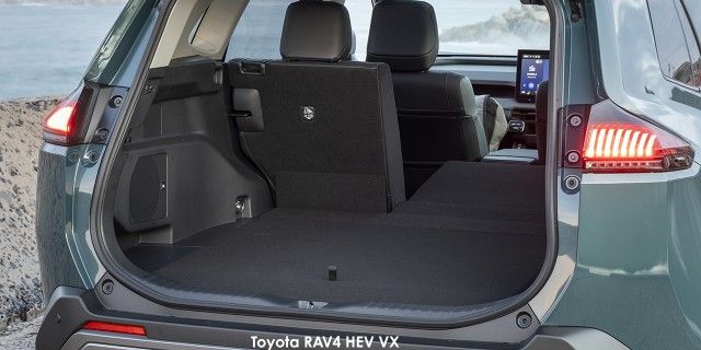 TOYOTA RAV4 2.5 PHEV CVT E-FOUR - 30 