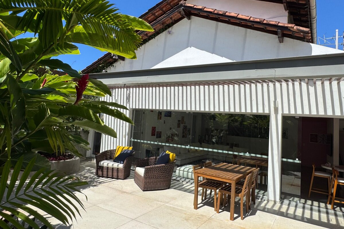 Luxury 160 m² Penthouse – Spacious, Bright & Green gallery image 3