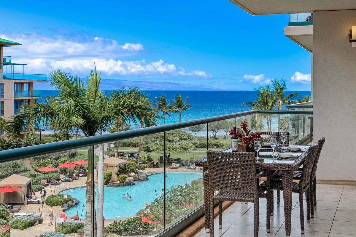 Maui Resort Rentals: Honua Kai Hokulani 447