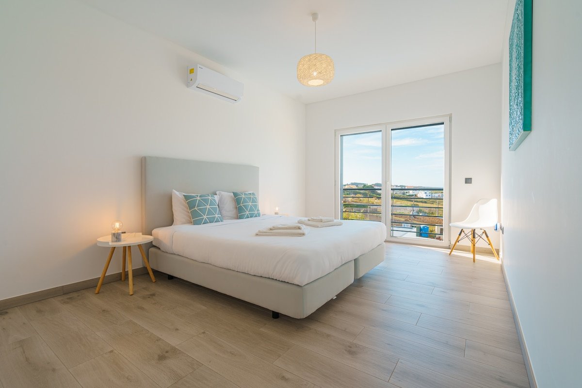 Silver Villa with ocean view gallery image 5