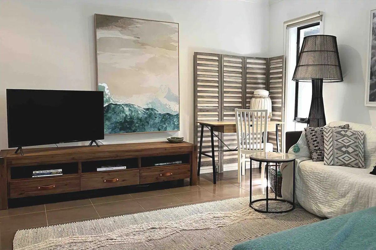 Peaceful Coastal Getaway