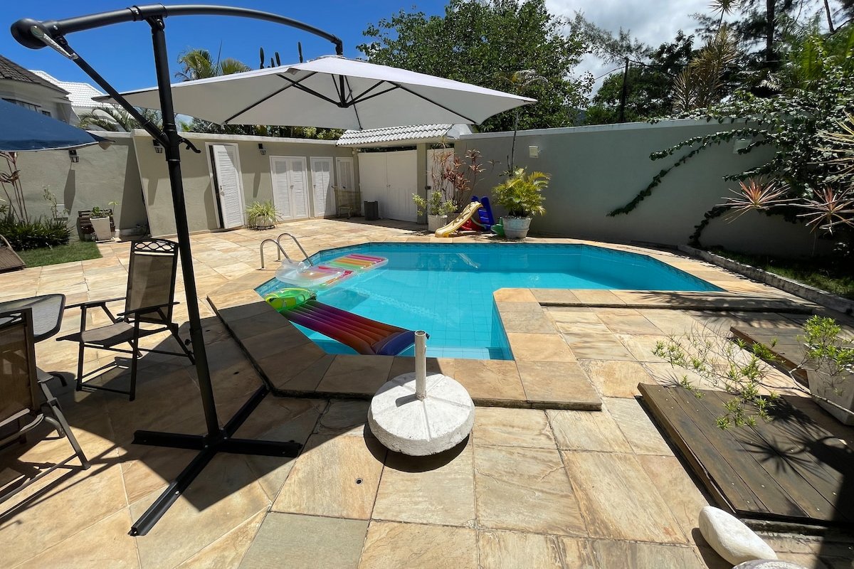 Mansion in Barra da Tijuca in a gated community gallery image 4