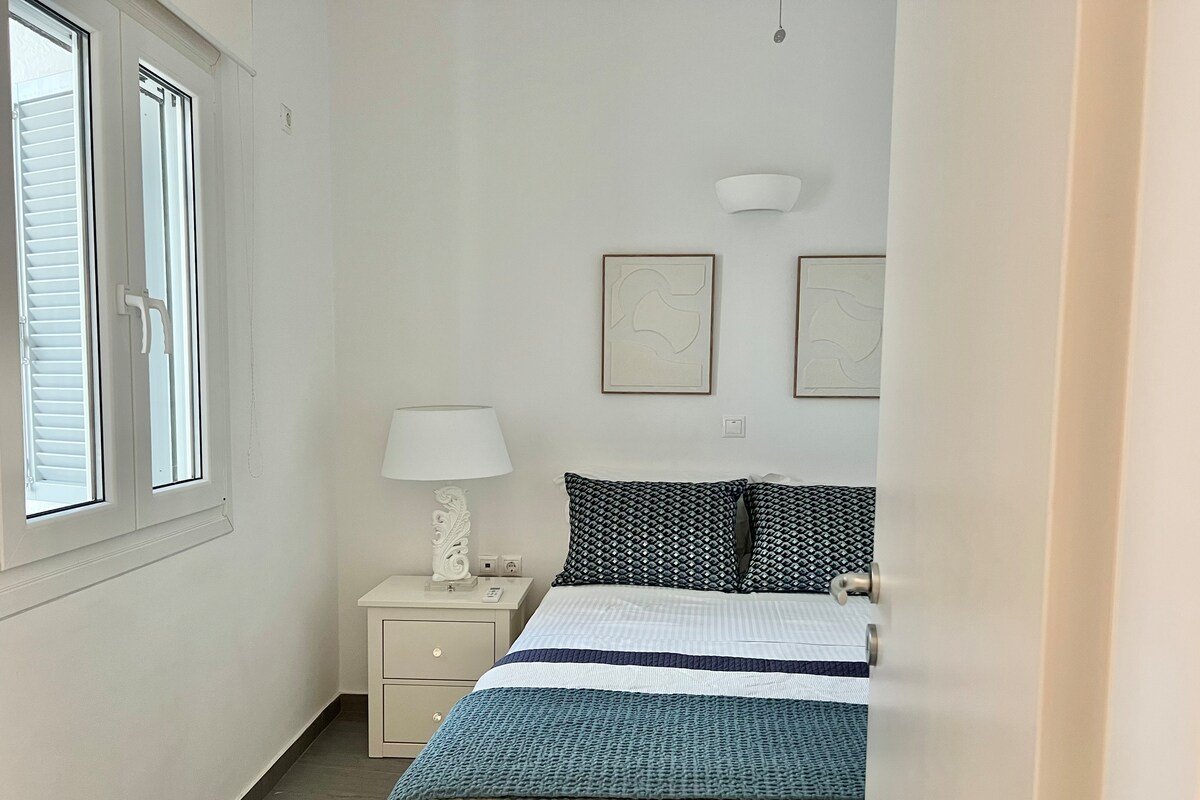 Serenity Seaview 3 min from beach close to Naousa gallery image 3