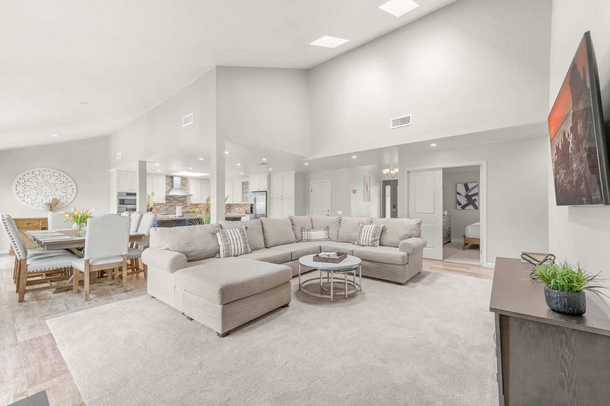 136 Stunning Lux Santa Clarita Home-ALE Approved gallery image 3