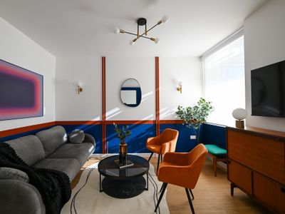 Lux 4-Bedroom Triplex Close to Angel & Shoreditch