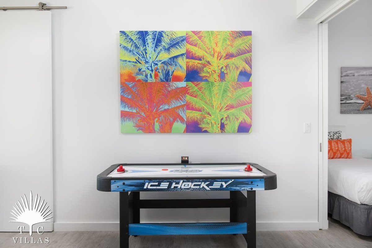 TC Villas | Allegria | Malibu of TCI Emerald Point gallery image 4