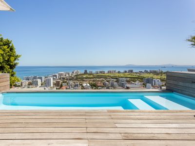 Admire Table Bay from a Contemporary Hideaway