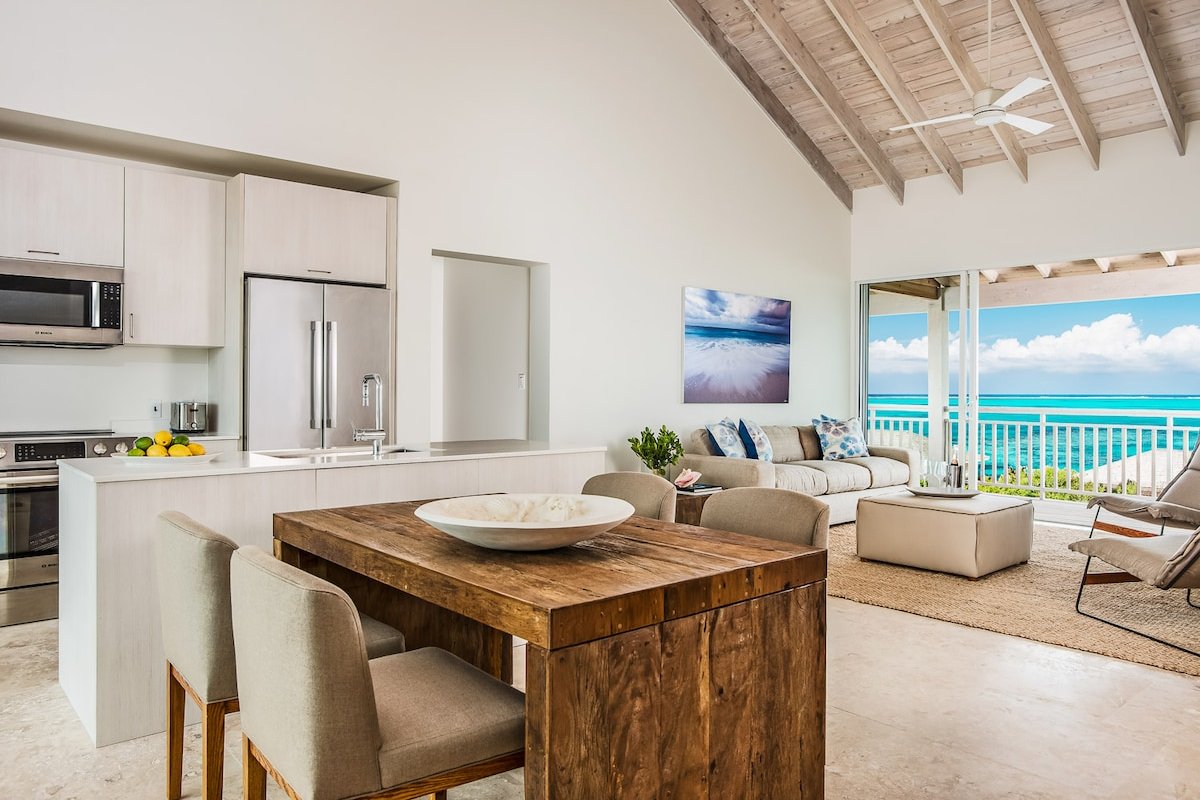 Ridgetop Two Bedroom Ocean View Suite