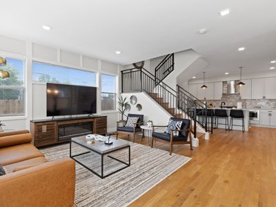 Brand New 5 Bed-5 Bath/Sleeps 10/Denver