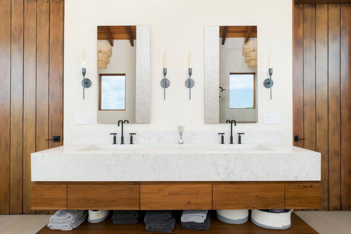 Luxe Playa Negra / Beachfront / Mansion 5BR / Pool gallery image 2