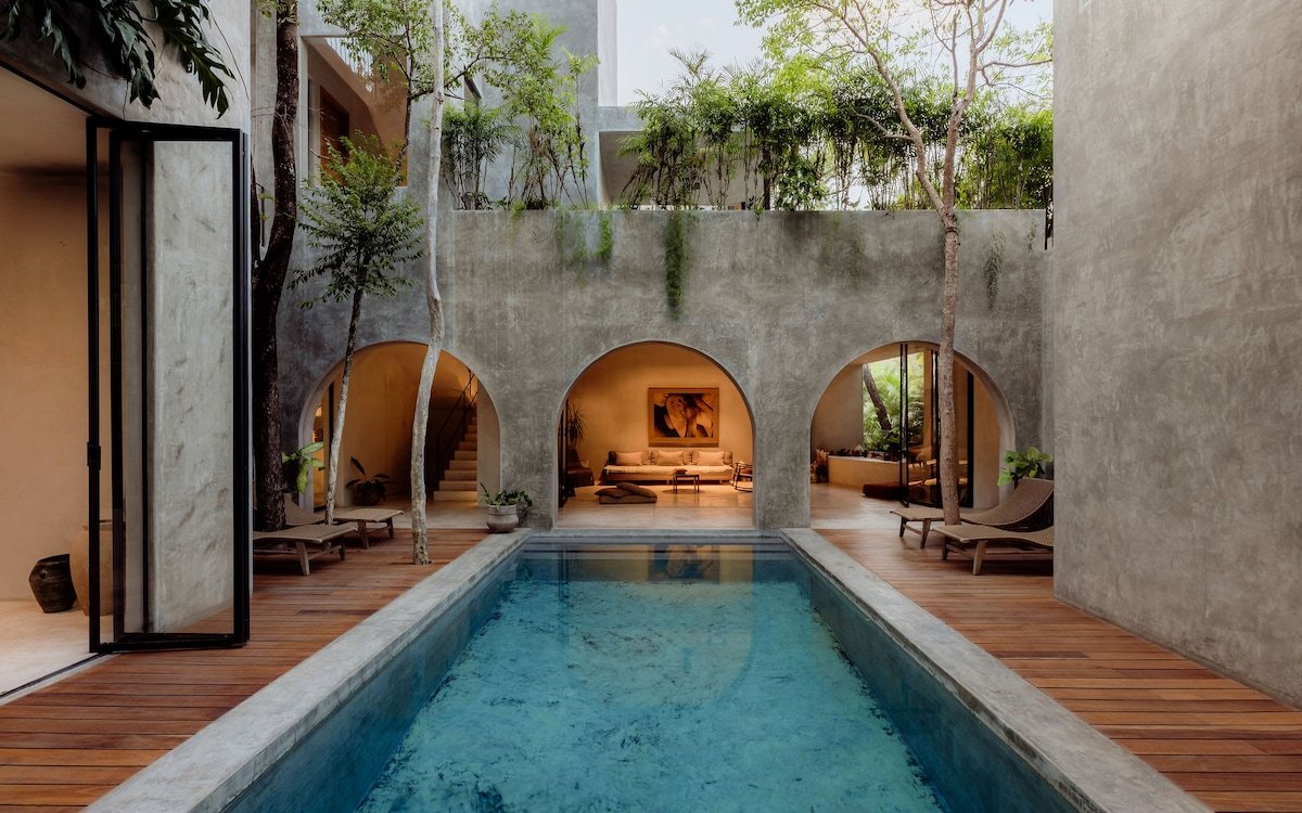 Casa Shalva | Iconic Mansion – 2 Pools + Concierge