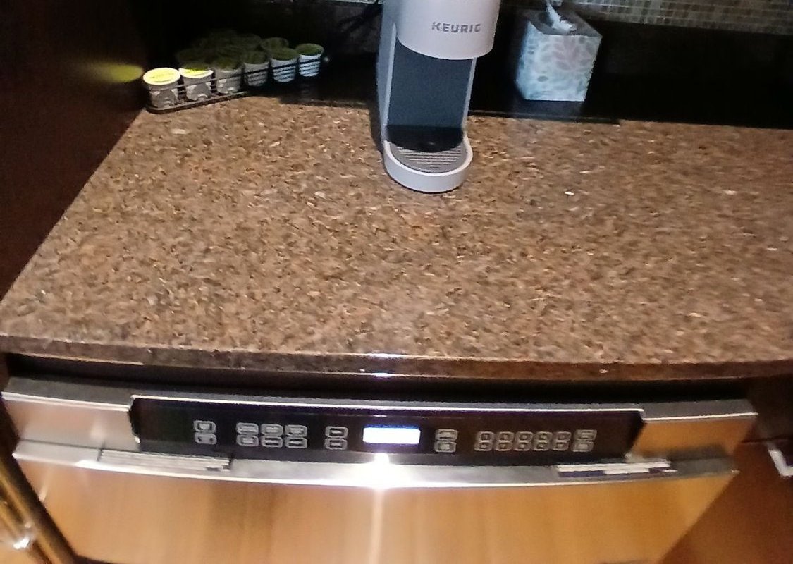 4 Bedroom in Wrigley Rooftop Building-Grand Slam gallery image 5