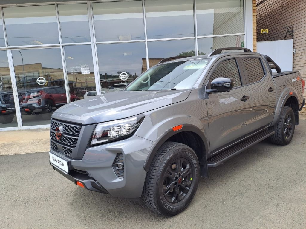 NISSAN NAVARA 2.5DDTI PRO-4X 4X4  for Sale in South Africa