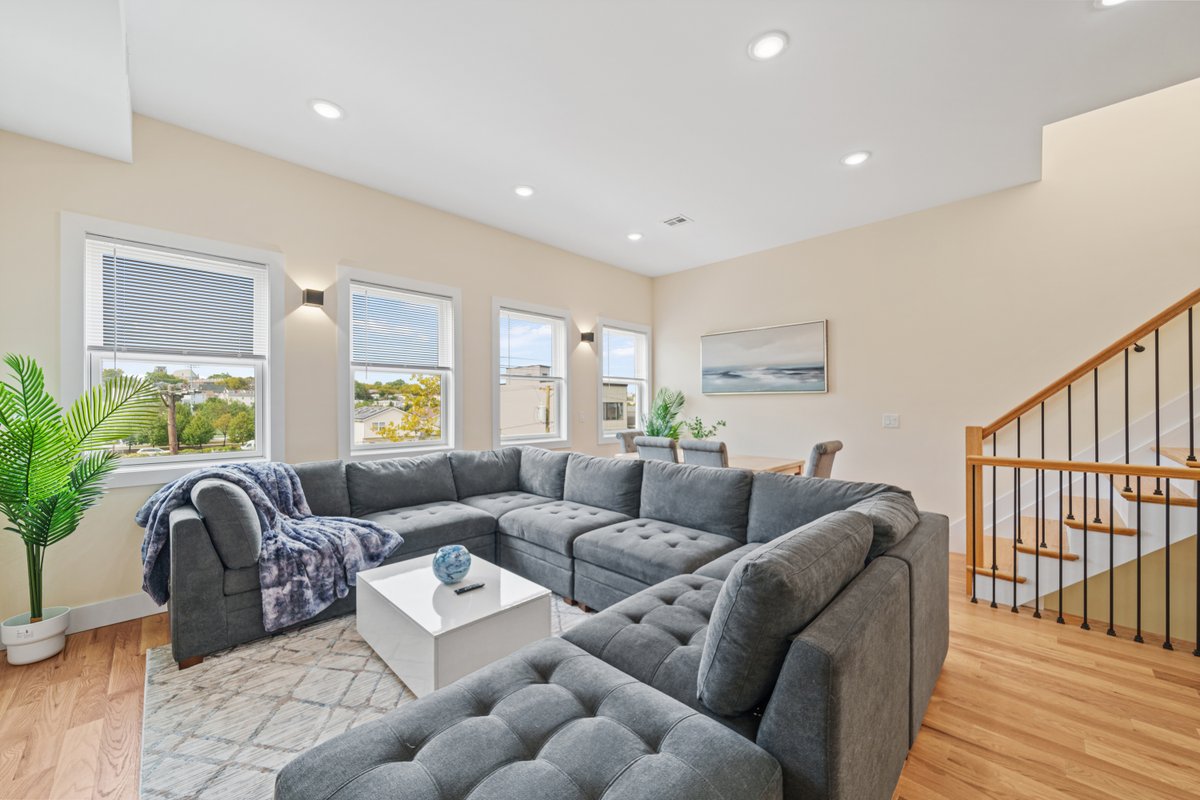 Sky High Retreat near NYC W/Rooftop!