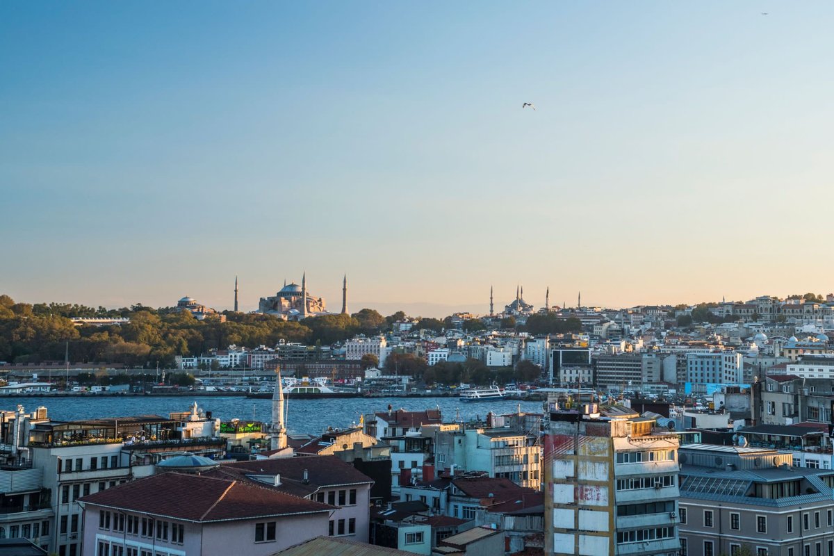 Flat w/ Amazing views in Galata