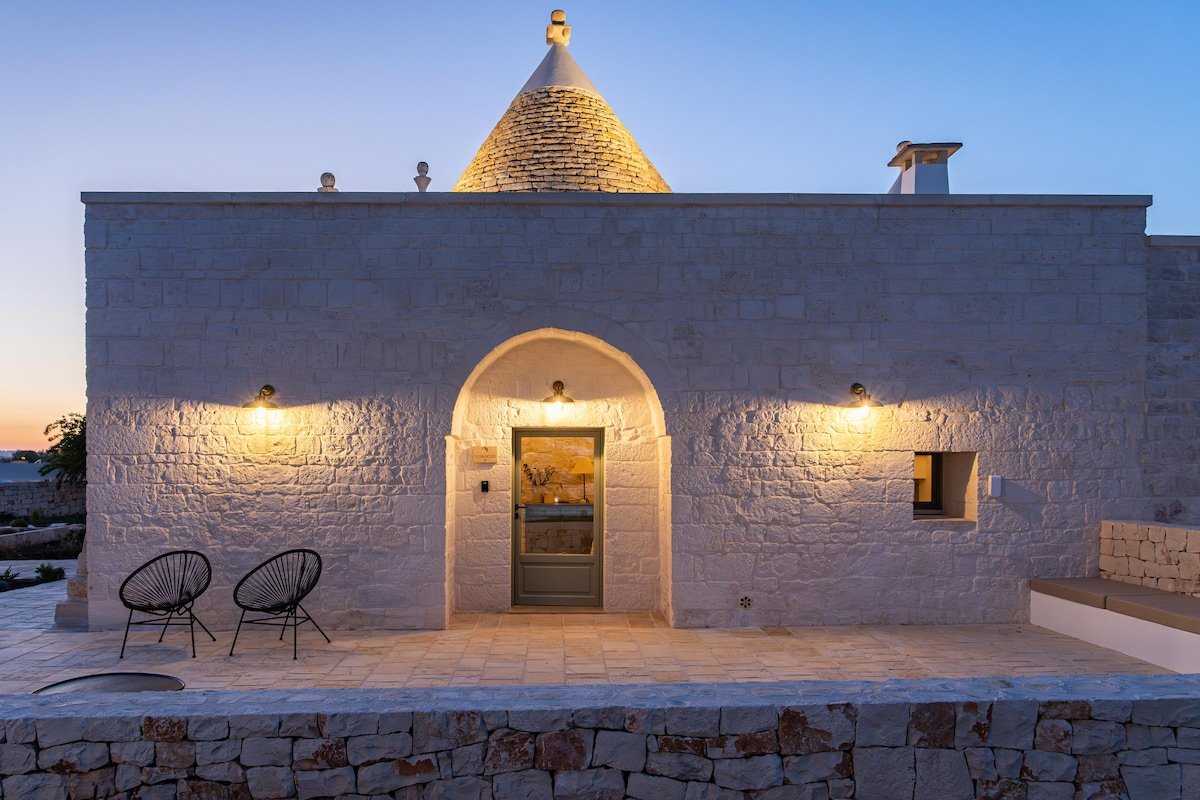 Trullo Jalè – Boutique Apartment “Scirocco” gallery image 2