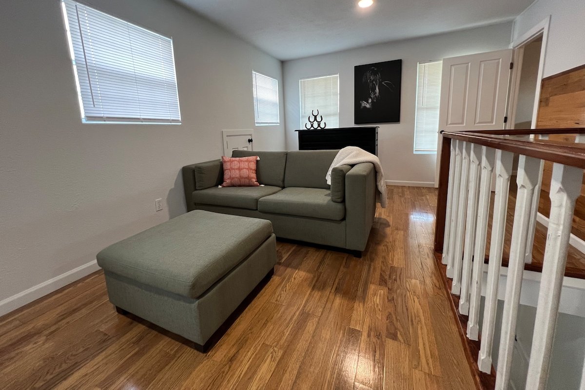 2 Blocks from Dickies Arena – 4 bedroom 2 bath gallery image 4