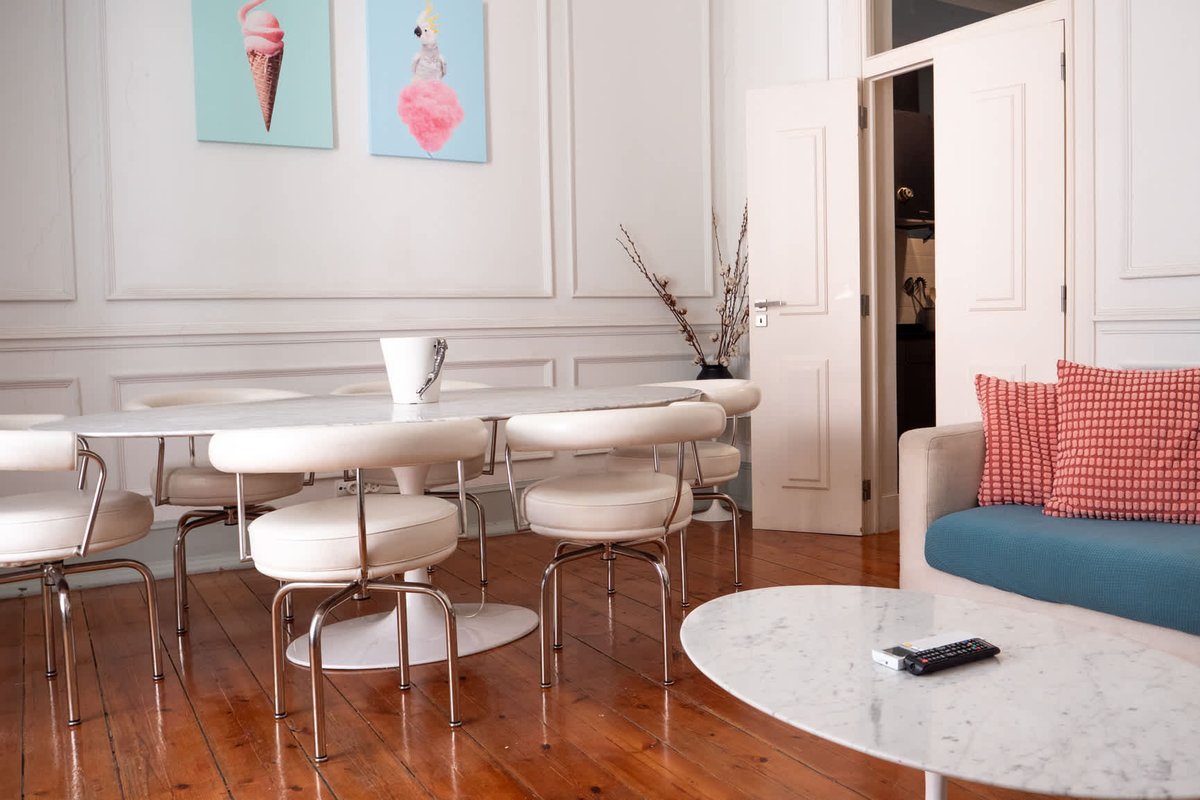 Soriano 4 – 5 bedroom apartment in Chiado!