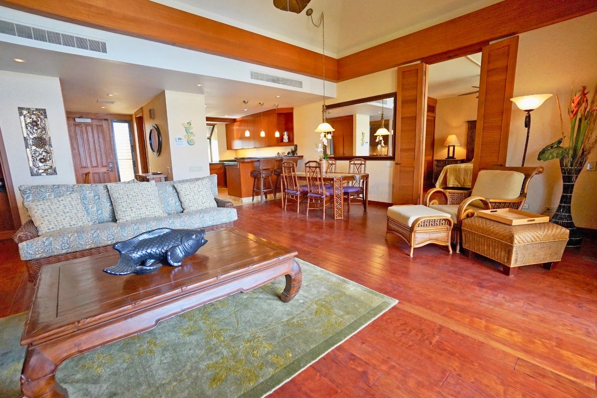 2 Bedroom Penthouse with Amazing Ocean Views! gallery image 3