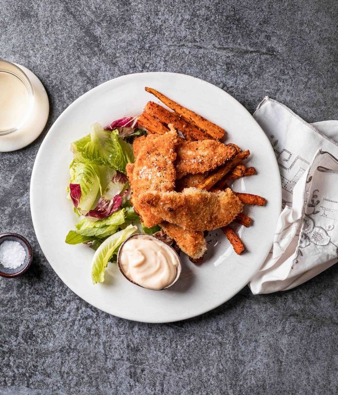 Photo of Crispy Chicken Tenders & Carrot Wedges