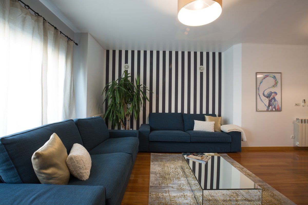 Picoas Duplex Penthouse/5 rooms/Air conditioning gallery image 5