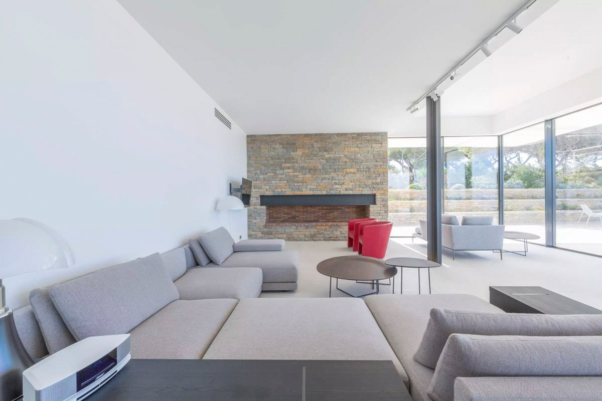 Villa Seafront gallery image 3