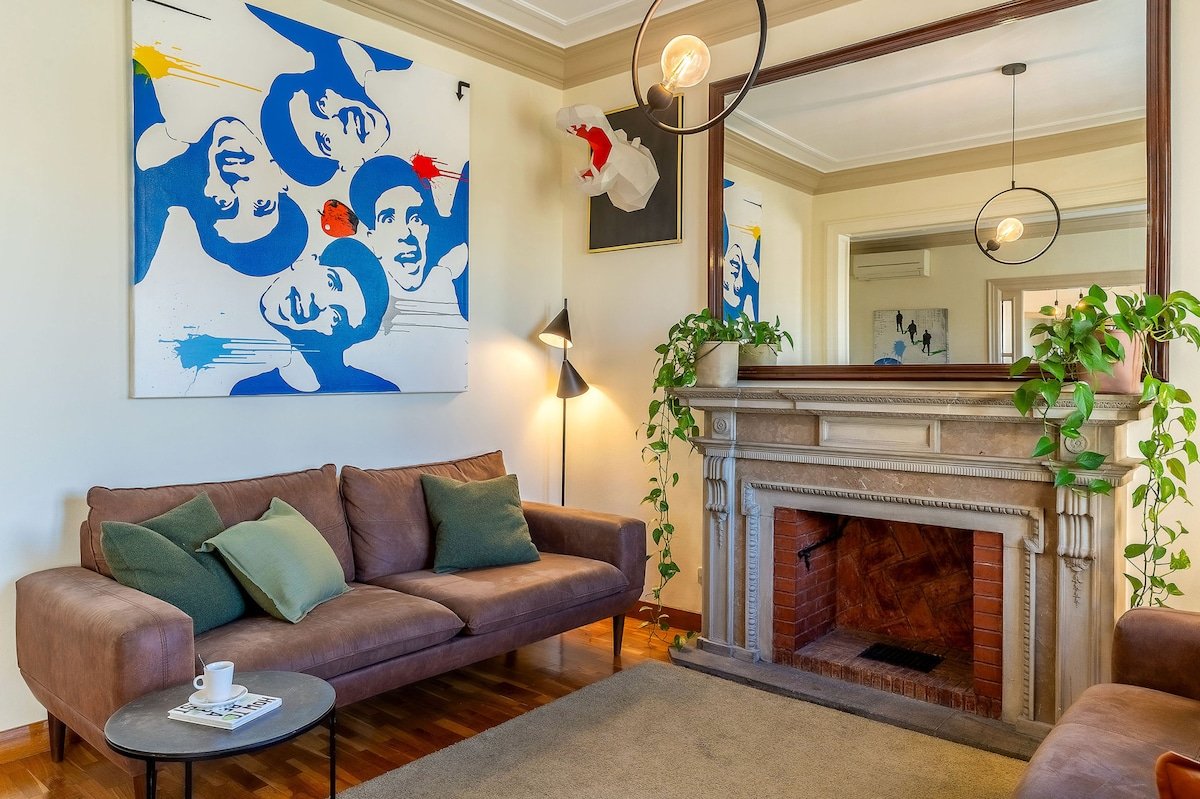 Casa Batlló views/ Family Oriented flat gallery image 2