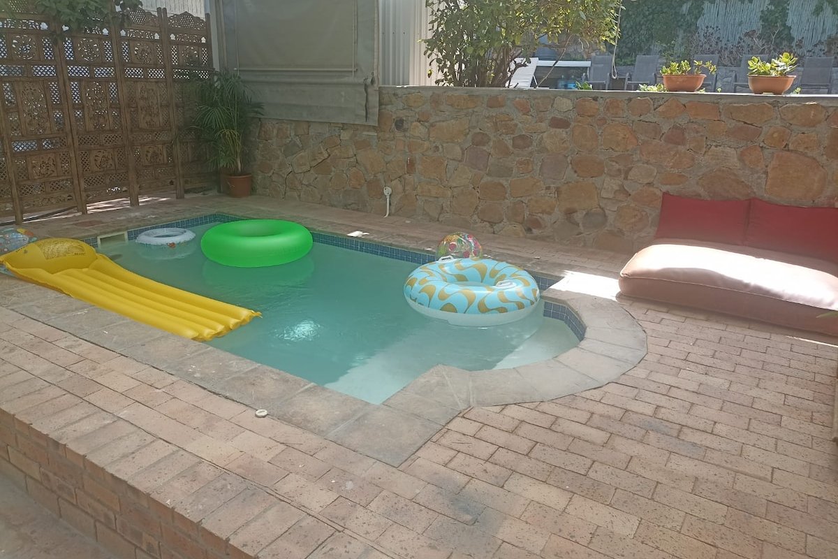 Camps Bay Home gallery image 3