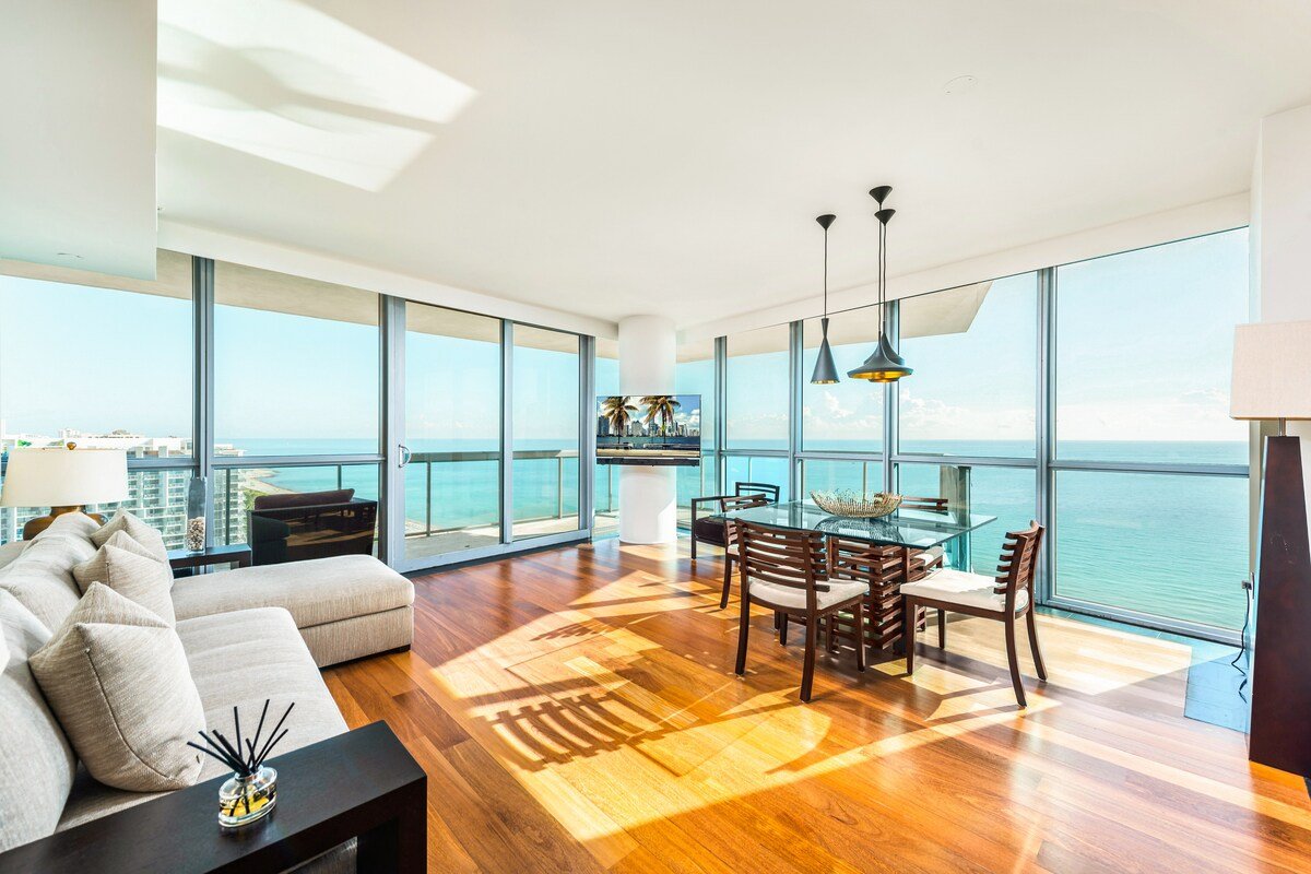 Stunning Oceanfront Condo at The Setai -2707 gallery image 3