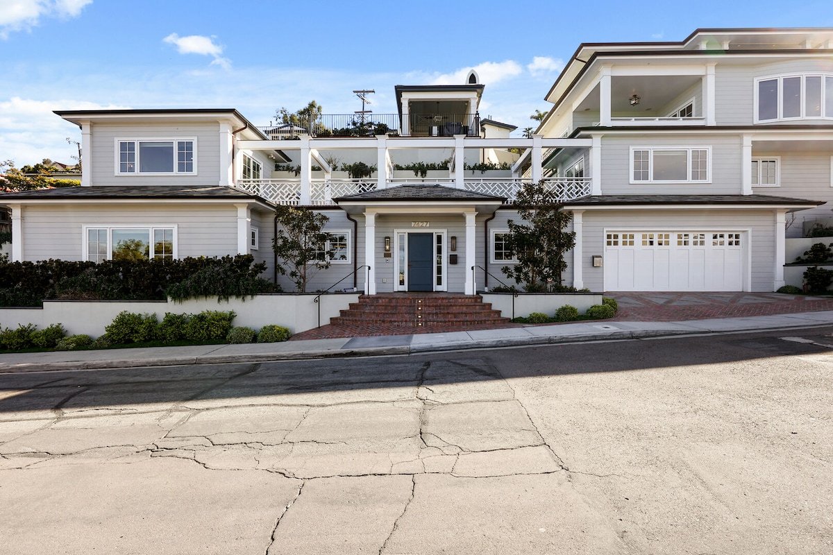 Massive 7BR La Jolla Estate | Ocean View | AC gallery image 3