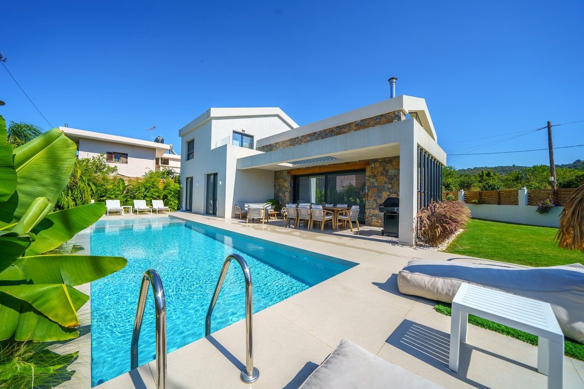 Villa Olira gallery image 3