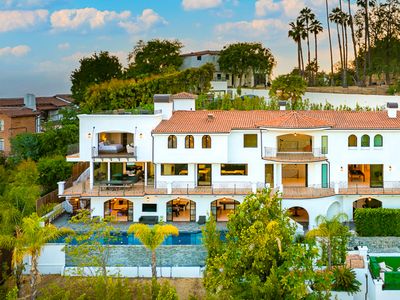 Hollywood Hills Luxury Resort Style Villa