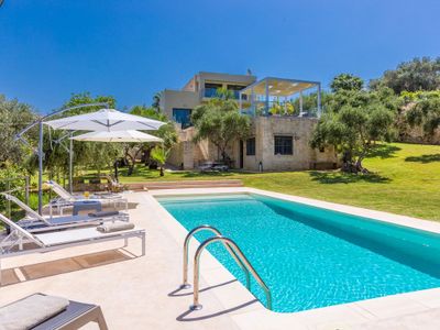 Villa Pelagia | 40 sqm. Heated* pool, Privacy, Gym