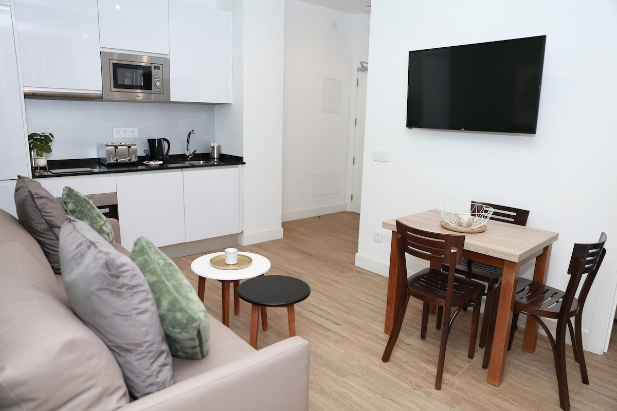 Ático de dos dormitorios para 6 personas gallery image 4