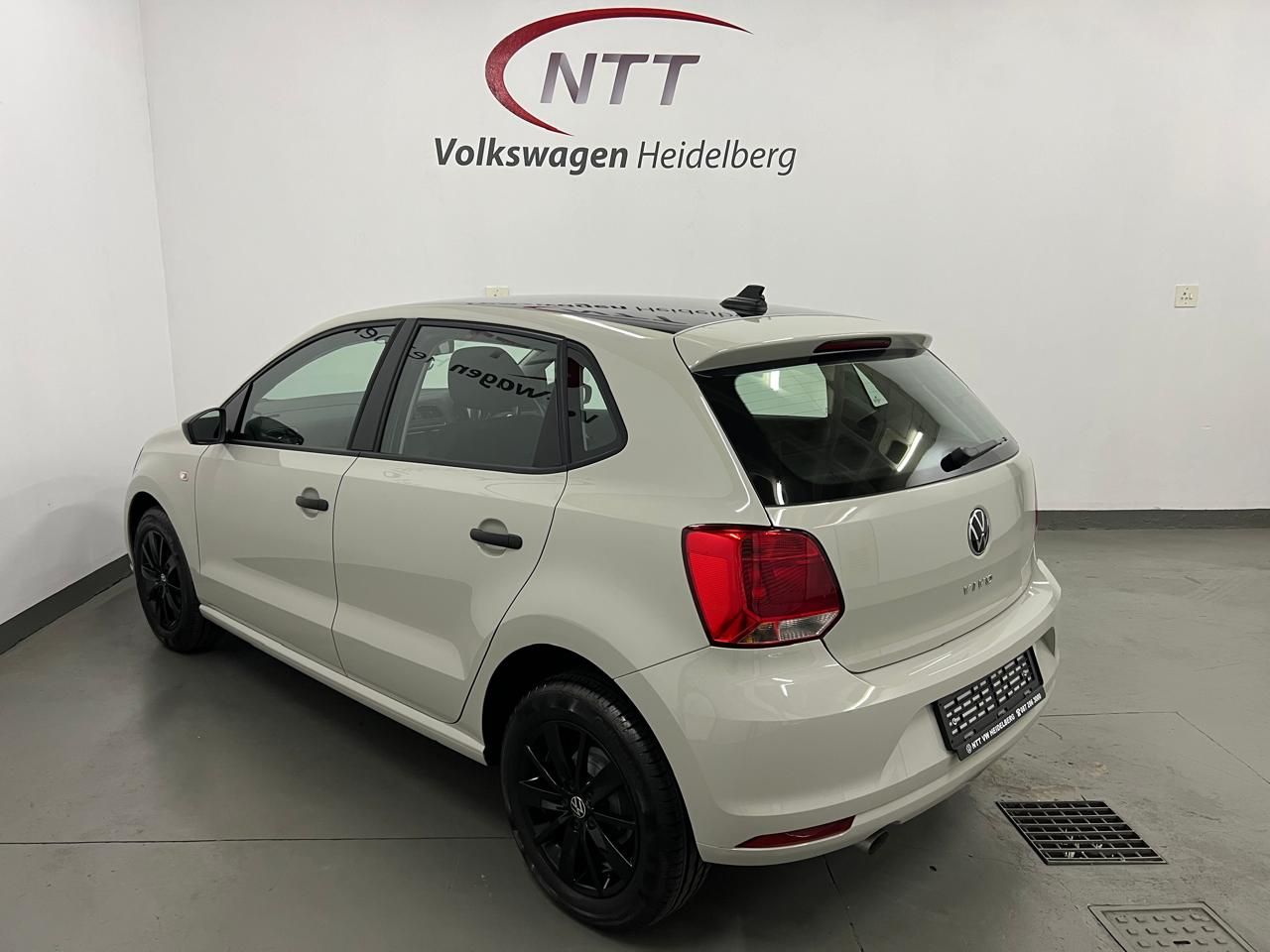 Used car gallery