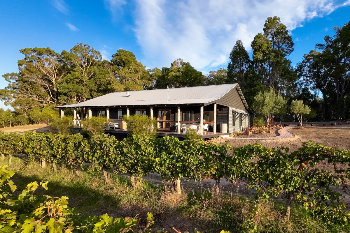 Valley Cottage 2BR, Treeton Winery, Margaret River