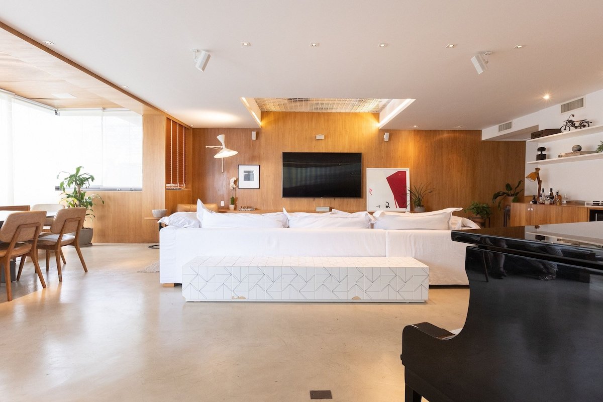 Leblon | Penthouse 750m² Seeview, Pool & Sauna gallery image 2