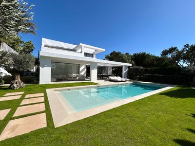 Stunning Luxury Villa in Marbella – heated pool