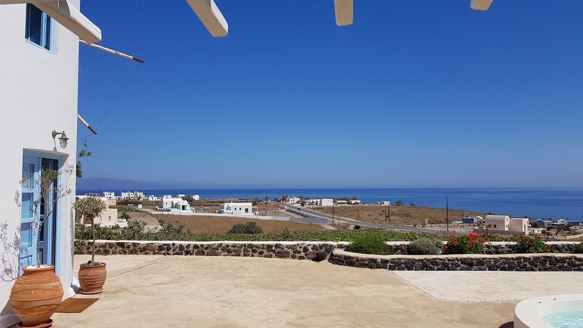 Blue Windmill Villa with Private Heated Pool gallery image 4