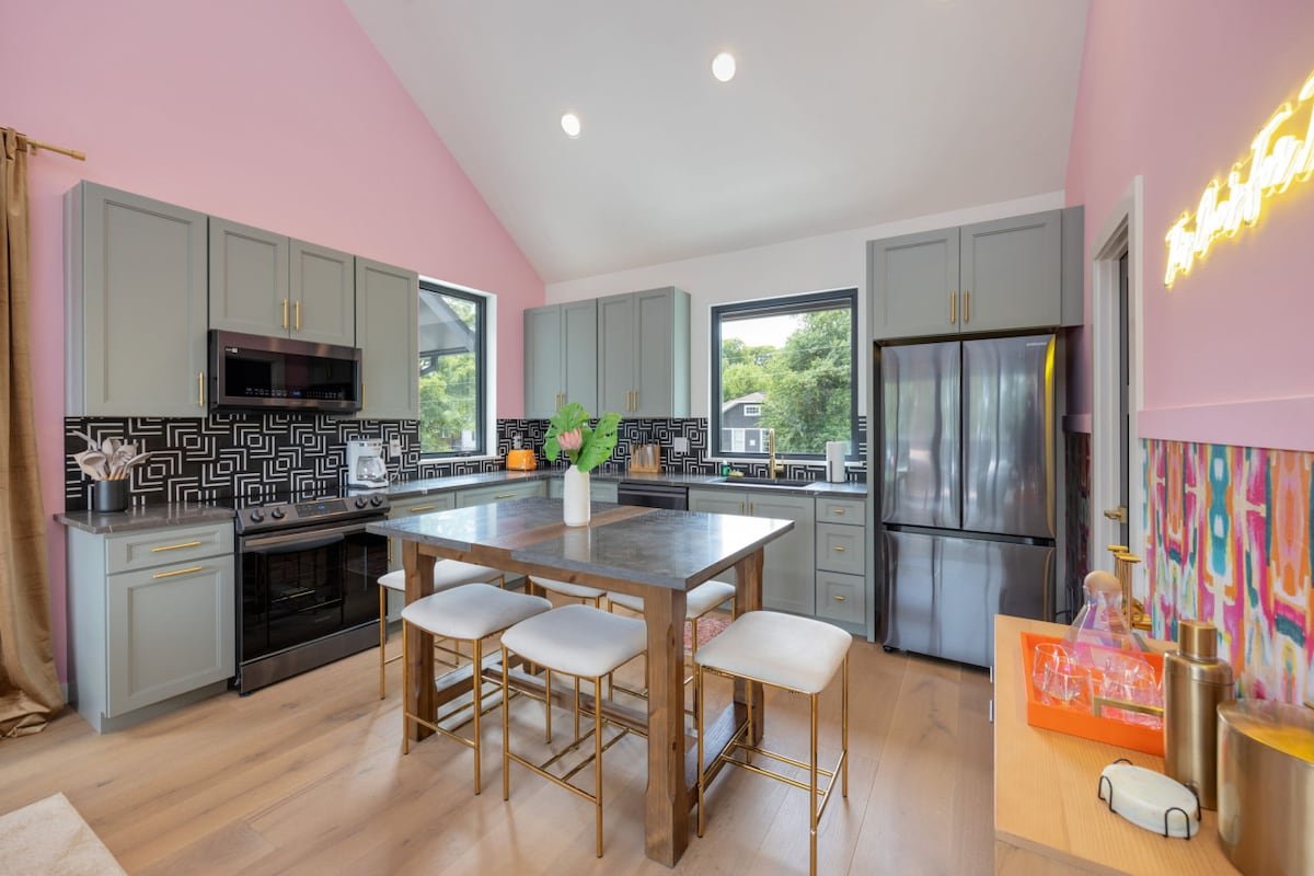 Music Row Haven | Modern Style + Private Hot Tub gallery image 5