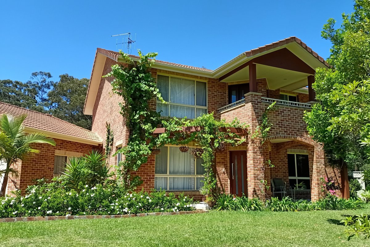 Villa alMaré HALLIDAYS PT 4 bedrooms live-in hosts