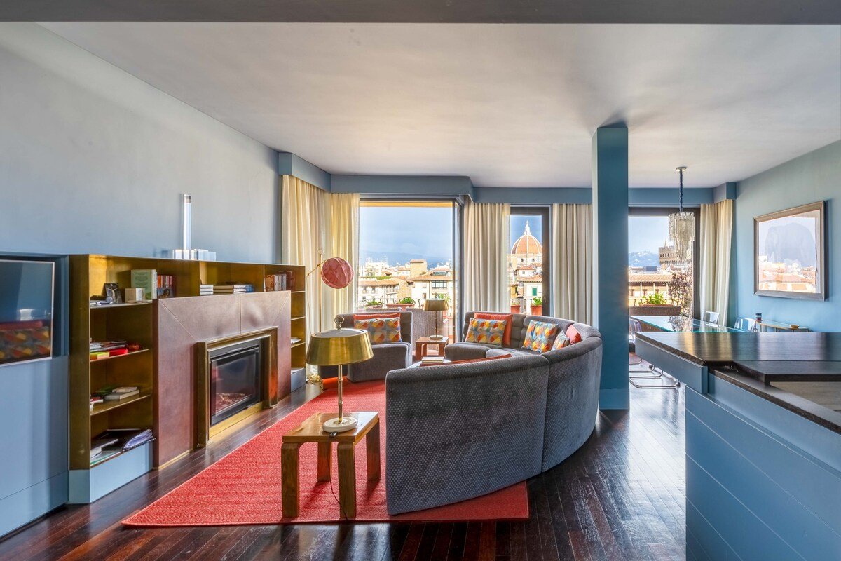 Luxury Ponte Vecchio Penthouse gallery image 4