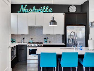 Walkable, Elegant Downtown Home – Skyline Views!