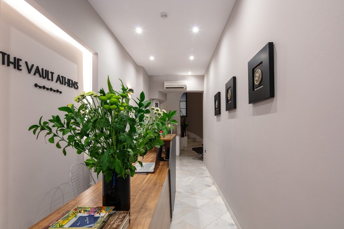 The Vault Athens – Grand Connecting Suite,CityView gallery image 3